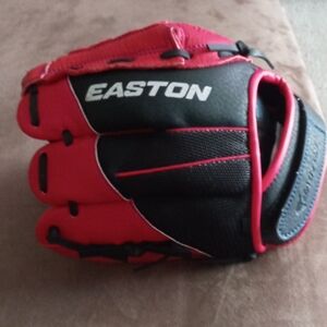 Brand new glove